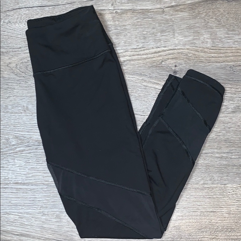 NWOT Victoria’s Secret SPORT leggings